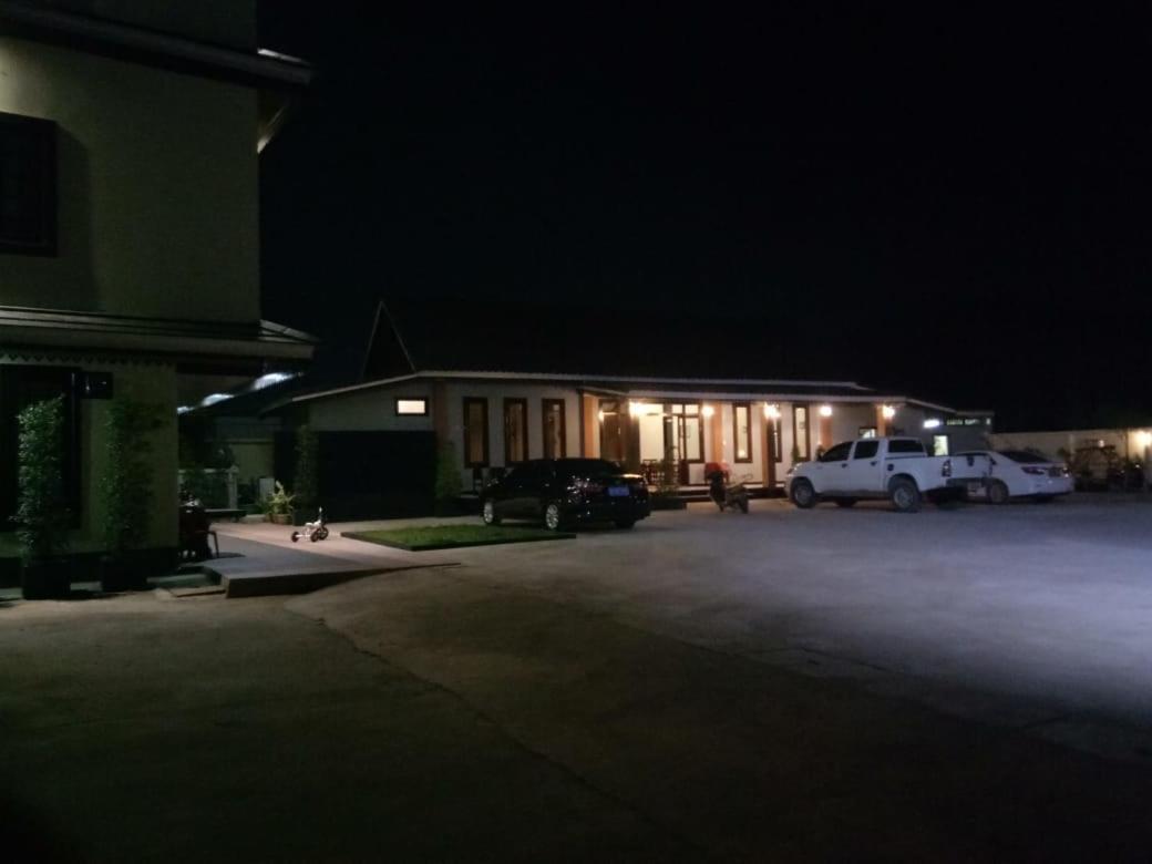 Singha Hotel Muang Xay Exterior photo